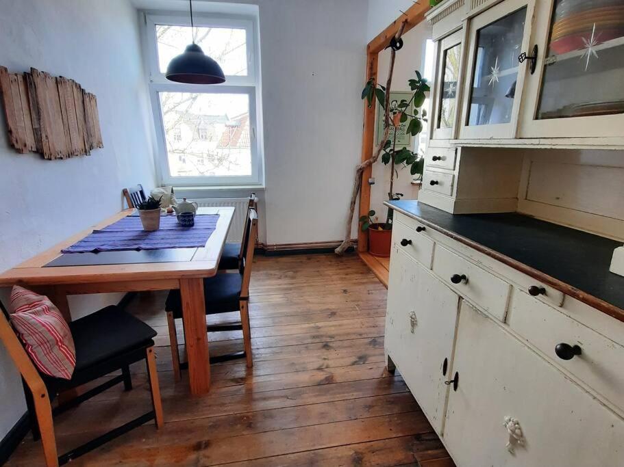 Altbau Charme & Mittendrin シュトラールズント エクステリア 写真