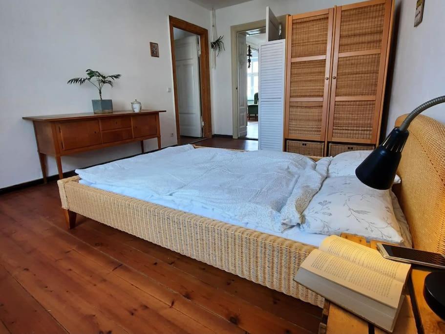 Altbau Charme & Mittendrin シュトラールズント エクステリア 写真