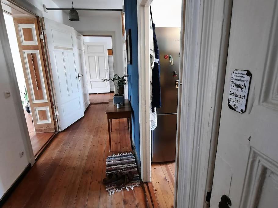 Altbau Charme & Mittendrin シュトラールズント エクステリア 写真
